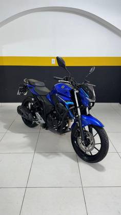 YAMAHA FZ25 FAZER CONNECTED ABS 
